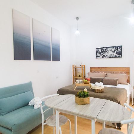 Apartamento Picasso Málaga Esterno foto